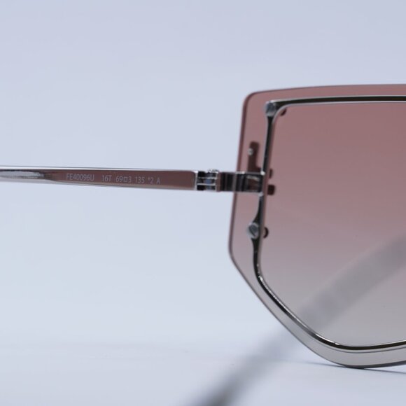 🕶️ New Fendi FE40096U 16T Sunglasses - Palladium Frame, Bordeaux Lenses - Picture 7 of 12